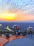 广州塔摩天轮位于广州塔塔身顶460米高空处，是世界最高摩天轮。受访者供图