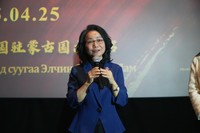 中国驻蒙古国大使沈敏娟在首映式致辞。中国驻蒙古国使馆供图