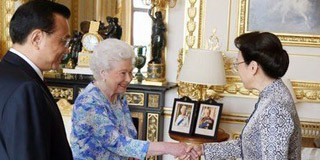 李克强会见英女王伊丽莎白二世