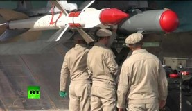 驻叙俄战机首次挂空空导弹