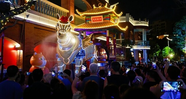 “赛博朋克奇幻游”主题活动在晋江启幕