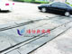 废铁轨成路障无人管废铁轨坑洼凸起，存安全隐患，联系一圈都不管。